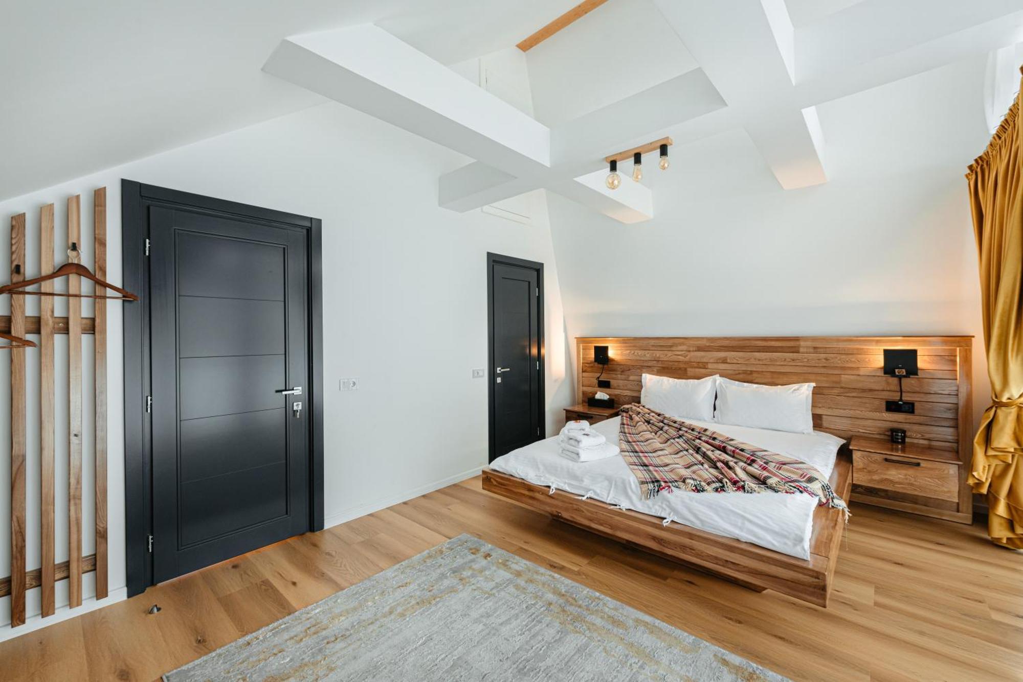 Elviu Guesthouse Lacu Rosu Buitenkant foto